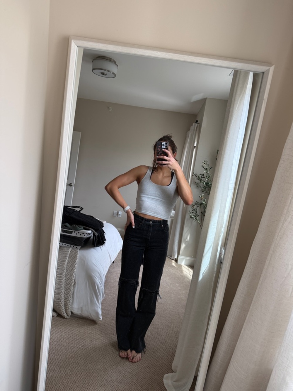 Zara Black Distressed Jeans